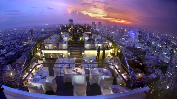 La noche de Bangkok, desde la terraza del hotel Banyan Tree Bangkok