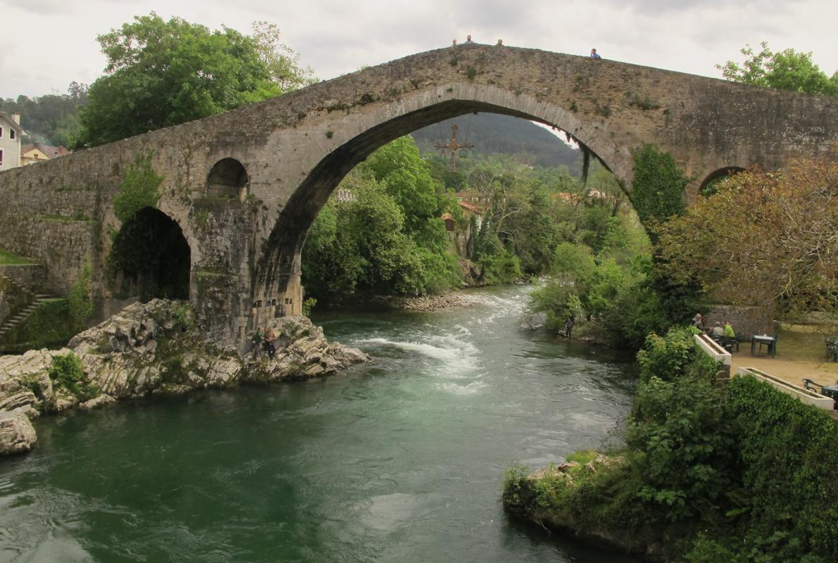 Puente de Cangas de Onís