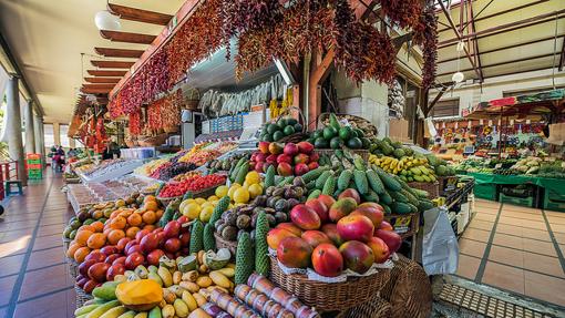 Colorido en el famoso mercado municipal de Funchal