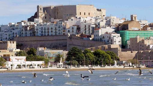 Castillo de Peñíscola, visto desde la playa