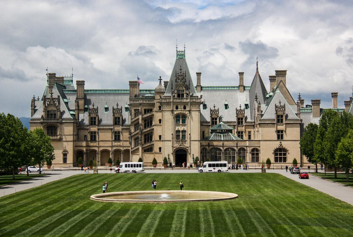 Imagen de Biltmore, la que fuera residencia de George Vanderbilt, miembro destacado de la aristocracia estadounidense