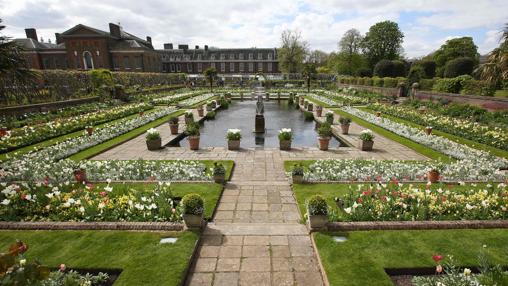 Aspecto del White Garden, en Kensington Palace