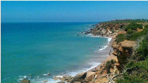 Diez calas de Cádiz perfectas para pasar el verano