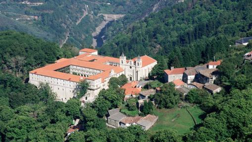 Monasterio de Santo Estevo, hoy Parador de turismo