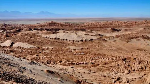 El desierto de Atacama (Valle de la Luna) en su estado habitual