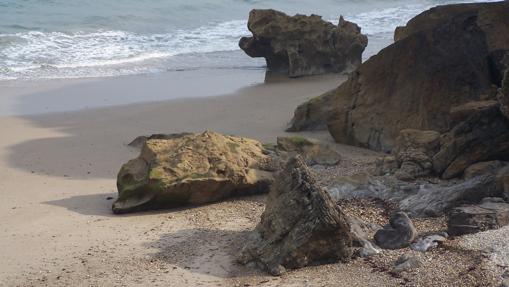 Playa de Aramal, cerca de Pechón