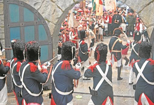 Instante de la defensa de la Porta da Gamboa