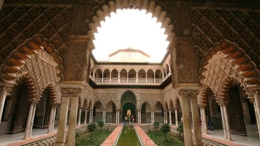 La Plaza de España de Sevilla y la Mezquita de Córdoba, entre los diez lugares más espectaculares del mundo