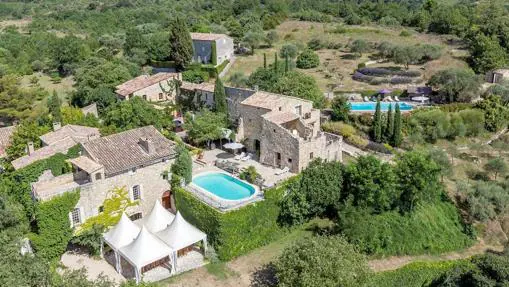 La villa de la boda de Chiara Ferragni y otras nueve mansiones para dar el «sí quiero»