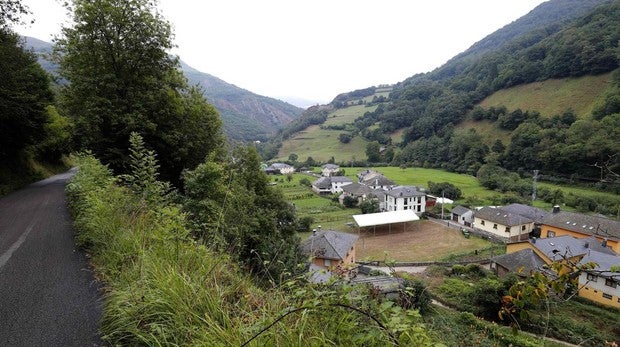 Mual, con 101 vecinos, elegido Pueblo Ejemplar de Asturias 2018