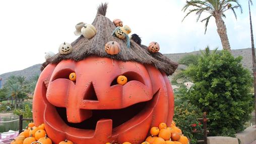 Parques temáticos para pasar un Halloween terroríficamente divertido