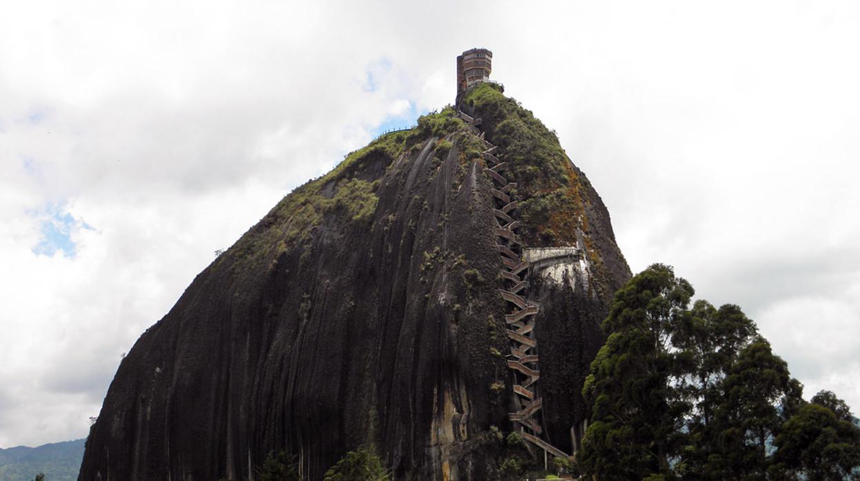 Diez de las escaleras más impresionantes del mundo (una en España)