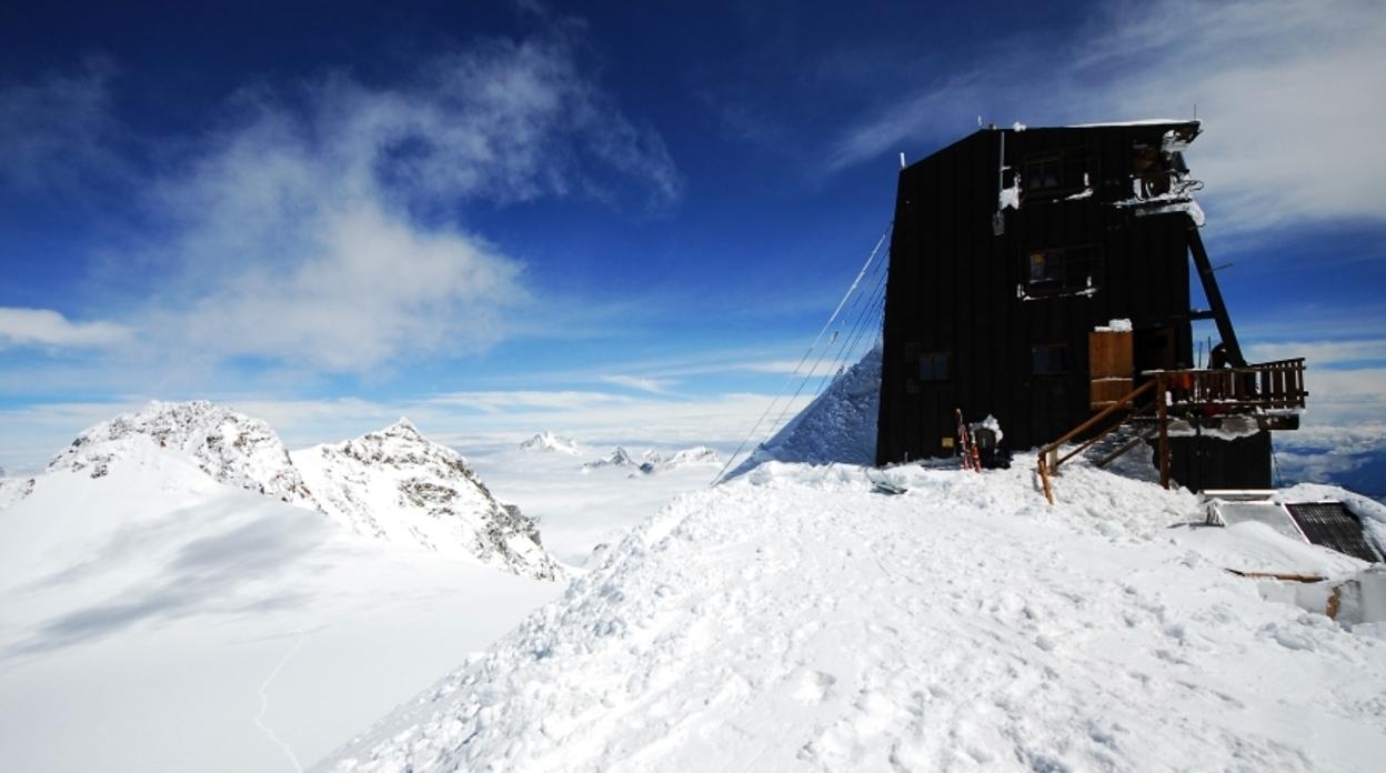 La Cabaña Margherita, el hotel más alto de Europa, ubicada en una de las cumbres del Macizo del monte Rosa