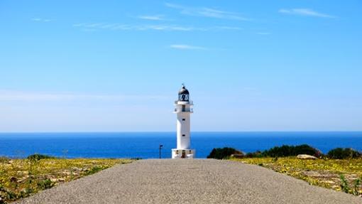 Diez bellos faros de Baleares, la excusa perfecta para recorrer las islas