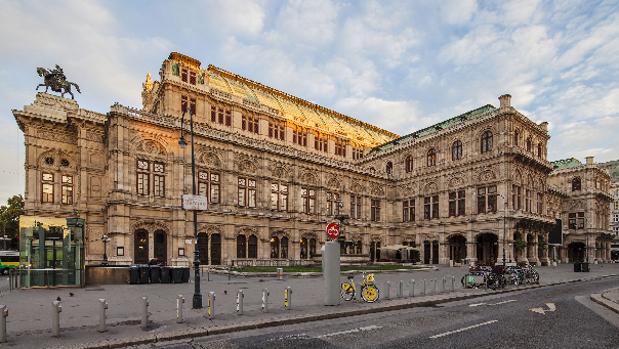Viena: por qué merece la pena conocer sus palacios... y sus cloacas
