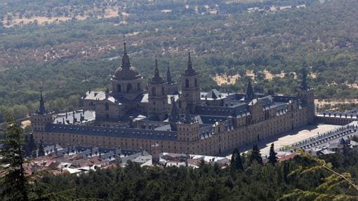 Monasterio y sitio de El Escorial en Madrid, patrimonio de la humanidad desde 1984
