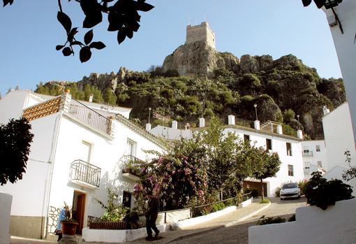 Así es el pueblo fortaleza, uno de los más bonitos de España, libre de coronavirus