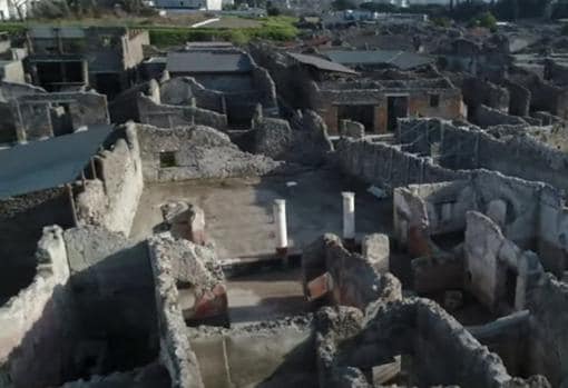Una grabación a vista de dron enseña calles y casas de Pompeya nunca vista hasta ahora