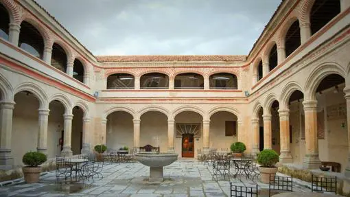 Monasterio de San Antonio El Real, junto al nacimiento del Acueducto de Segovia