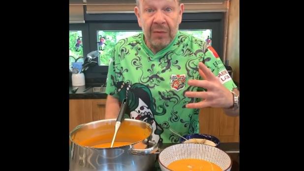 Cómo hacer el gazpacho perfecto: esta es la receta de Alberto Chicote
