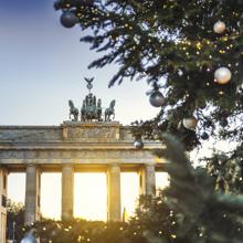 Berlín y la Puerta de Brandeburgo, con luces navideñas