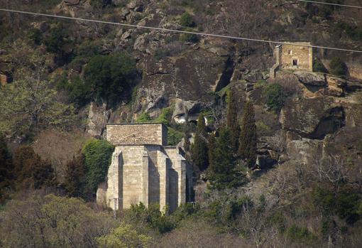 Vista del Monasterio de San Jerónimo de Guisando