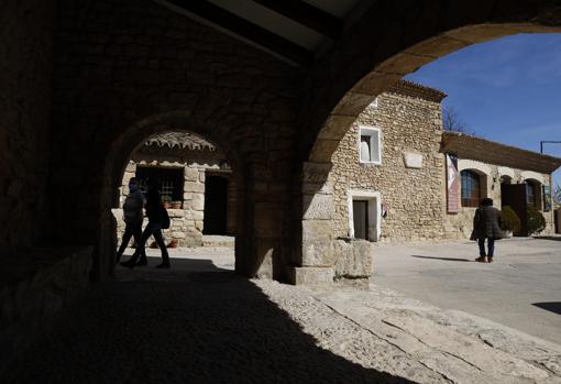 Arquitectura tradicional en Fuendetodos, junto a la casa de Goya