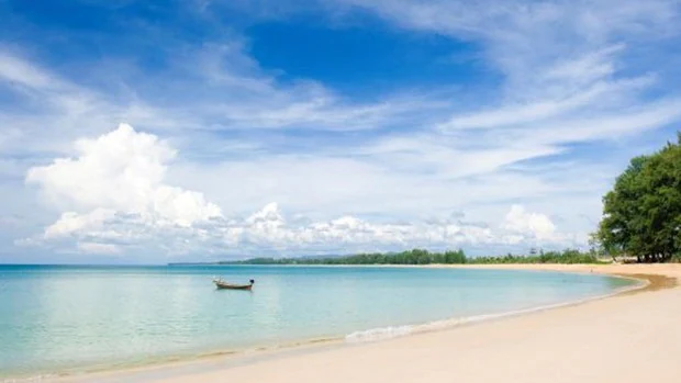 Phuket, en Tailandia, anuncia el futuro del turismo: vacuna, PCR y seguro de viaje