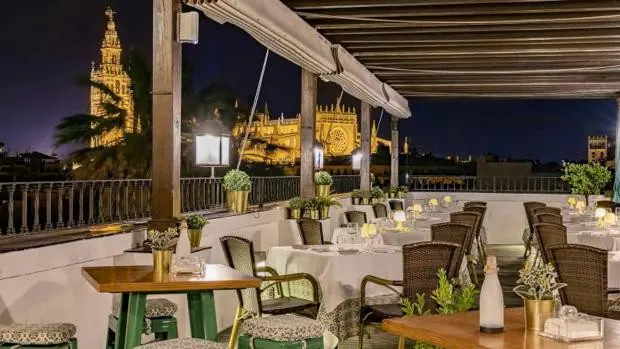 Estas son las mejores terrazas de Sevilla para comer y tomar un cóctel