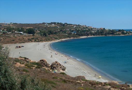 Cala Sardina, un bello rincón del litoral campogibraltareño