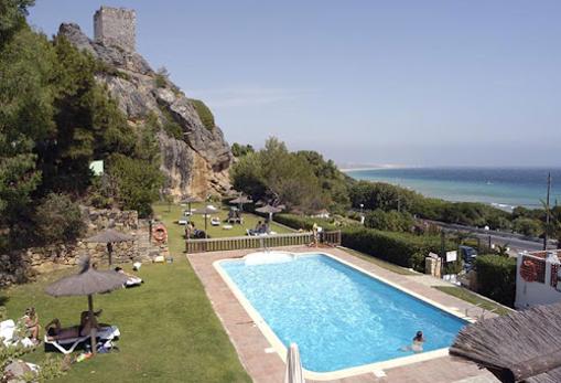 Piscina del Camping Torre de la Peña