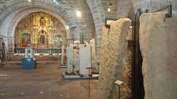 La mayor colección de lápidas gremiales del mundo está en un pueblo de Galicia