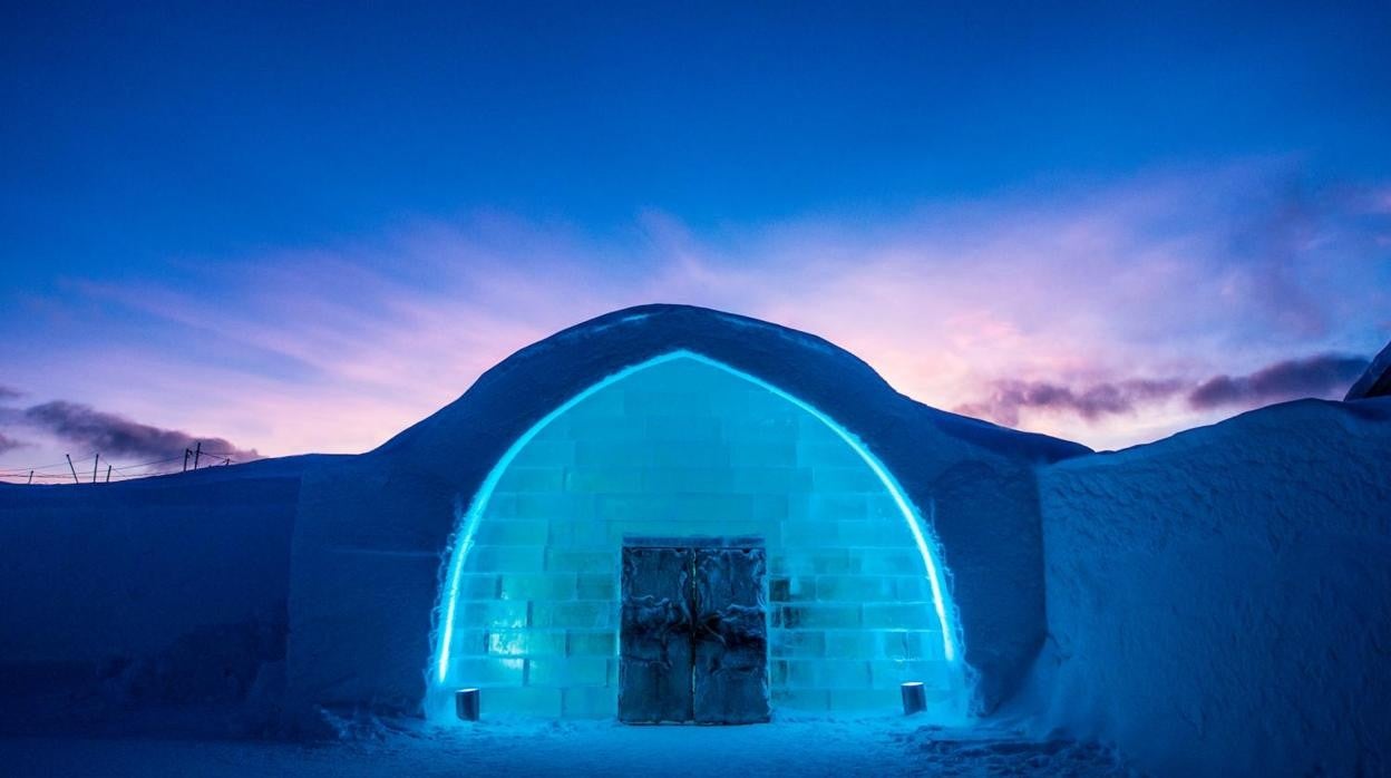 Los mejores alojamientos en forma de iglú para una escapada invernal, en la imagen IceHotel