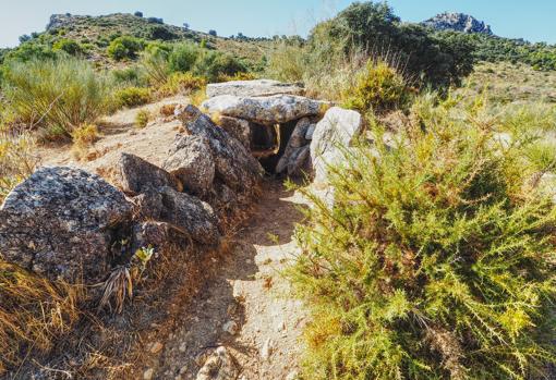 El Dolmen del Gigante es el dolmen más grande de la provincia de Cádiz