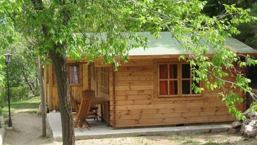 Imagen cabaña de madera Camping Trevélez