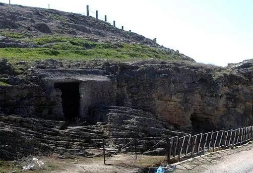 Cuevas de la necrópolis de Osuna
