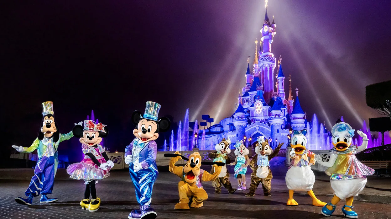 Disneyland París celebra su 30 aniversario