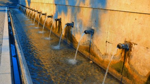 Fuente de los 25 caños