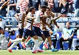 Vídeo resumen y goles del Estados Unidos-Australia