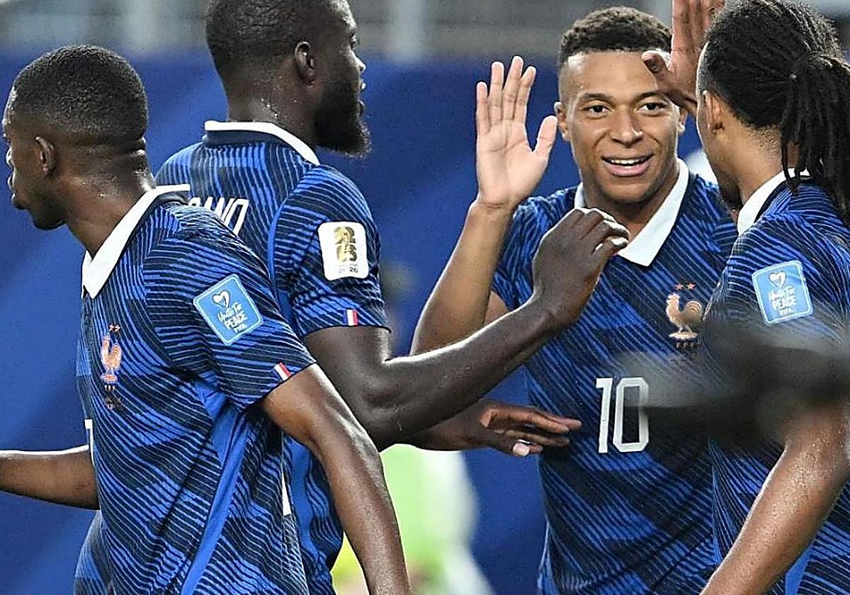 Vídeo resumen y goles del Paraguay-Francia (0-1)